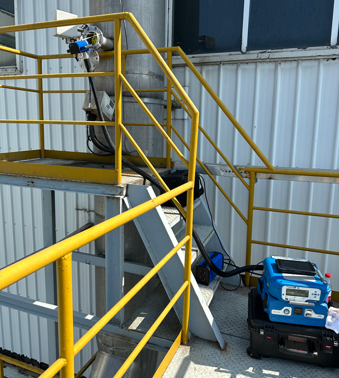 PF-300便攜式非甲烷總烴分析儀襄陽某電池隔膜公司現場測試